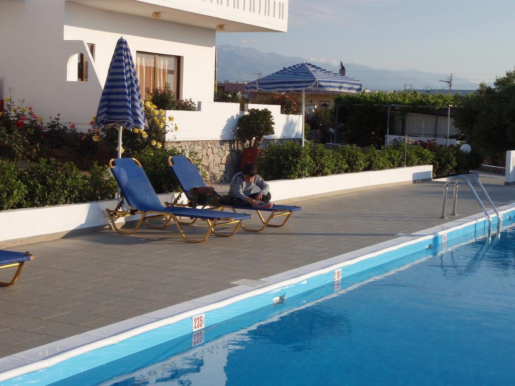 Villas Michalis Chorafakia Екстериор снимка