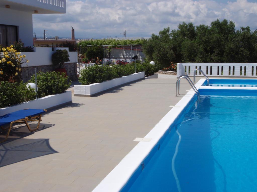 Villas Michalis Chorafakia Екстериор снимка